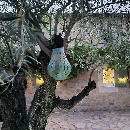 Charmante A Avec Piscine Privee Et Jardin Closa *