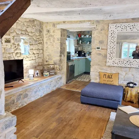 Charmante A Avec Piscine Privee Et Jardin Closa Vila