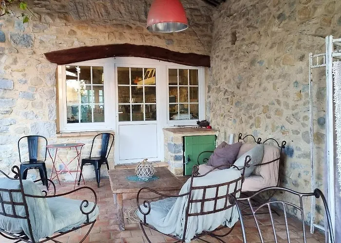 Villa De 3 Avec Piscine Privee Jacuzzi Et Jardin Clos A Lussana *